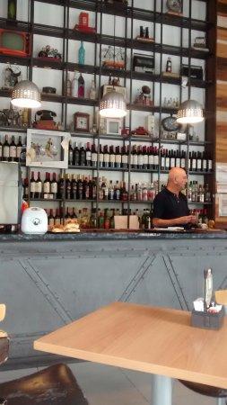 Soho Bar & resto